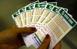 Mega-Sena acumula e prêmio vai a R$ 130 milhões