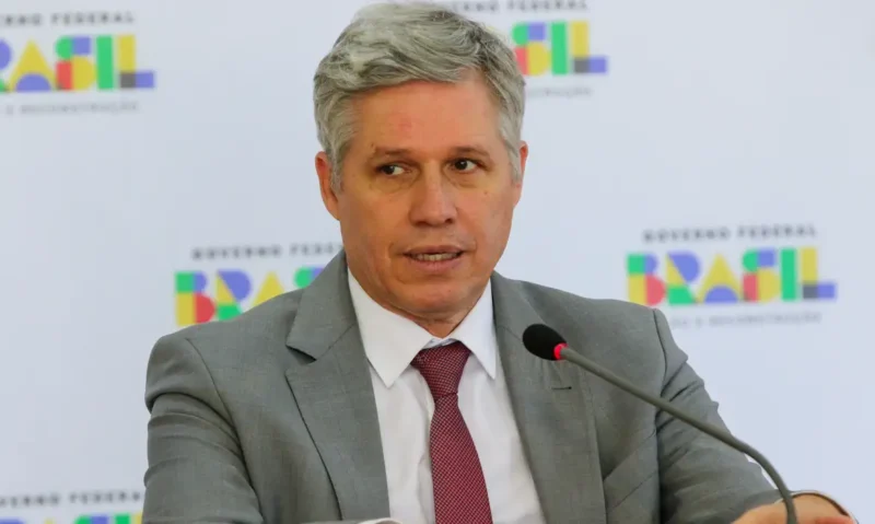 ministro-preve-continuidade-na