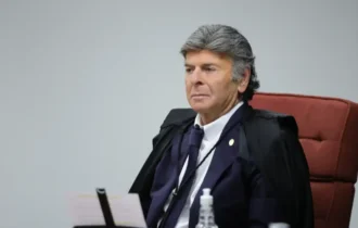 Fux é o terceiro a votar em nova sessão de julgamento de Bolsonaro