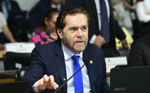 Plínio leva à Comissão de Infraestrutura relato de caos e sofrimento no interior do Amazonas