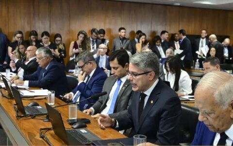 CCJ do Senado rejeita PEC da Blindagem por unanimidade (Foto Geraldo MagelaAgência Senado)