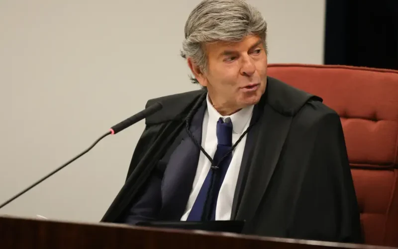 fux-vota-para-anular-acao-pena