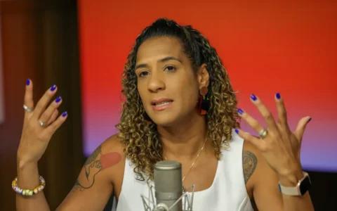 ministra-cobra-apoio-para-avan