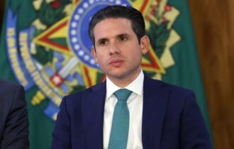 motta-barra-eduardo-bolsonaro-