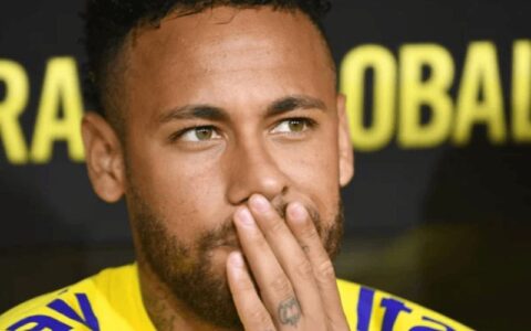 neymar-corneta-raphinha-em-5o-