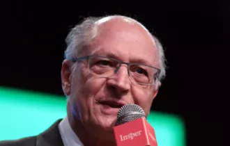 Tarifaço na mira: Alckmin aposta em reunião de Lula com Trump