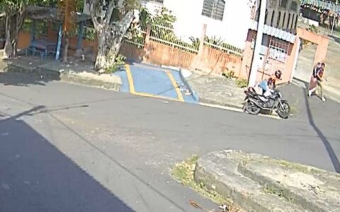 Suspeito de assalto é preso por agredir adolescente com martelo em Manaus