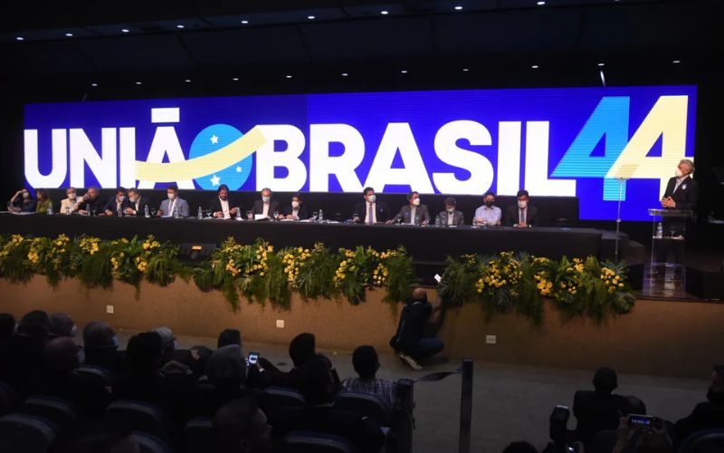 Eleições 2026: União Brasil enfrenta cenário turbulento a 1 ano da disputa