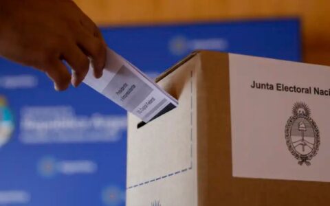 argentinos-vao-as-urnas-para-r