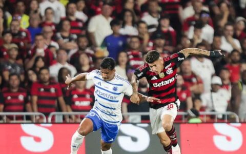 Flamengo e Cruzeiro empatam em Maracanã lotado