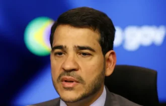 Pejotização do trabalhador corrói pacto social no Brasil, diz Messias