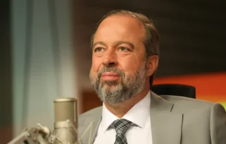 ministro-de-minas-e-energia-di