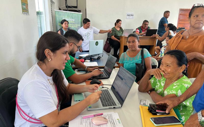 Floresta+ Amazônia destina R$ 1,5 milhão a agricultores do Amazonas que preservam a floresta, informa Ipaam