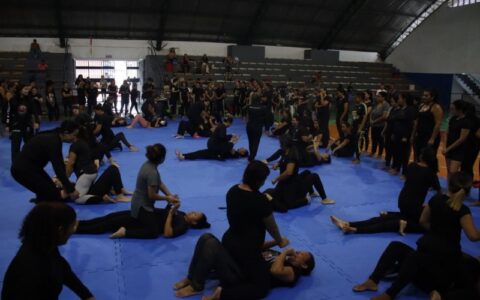 Outubro Rosa ganha força com Aulão Solidário de Defesa Pessoal Feminina