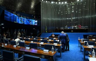 Câmara analisa novamente projeto que proíbe consignado sem consentimento