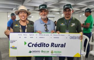 Idam e Afeam realizam assinatura de contratos de crédito rural de R$ 1,5 milhão