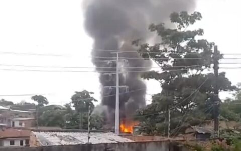 curto-circuito-causa-incendio-