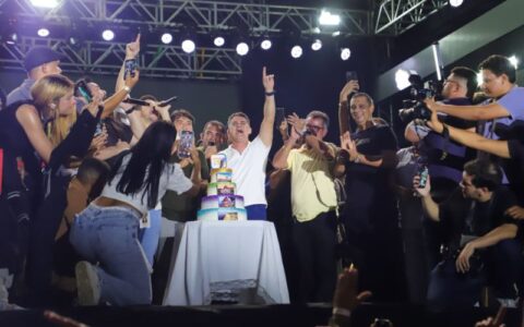 david-almeida-celebra-manaus-e