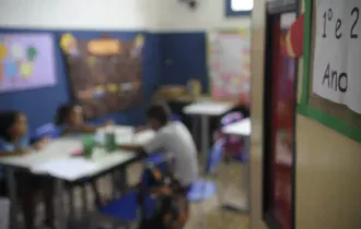 Especialista defende educação como direito universal, não herança social