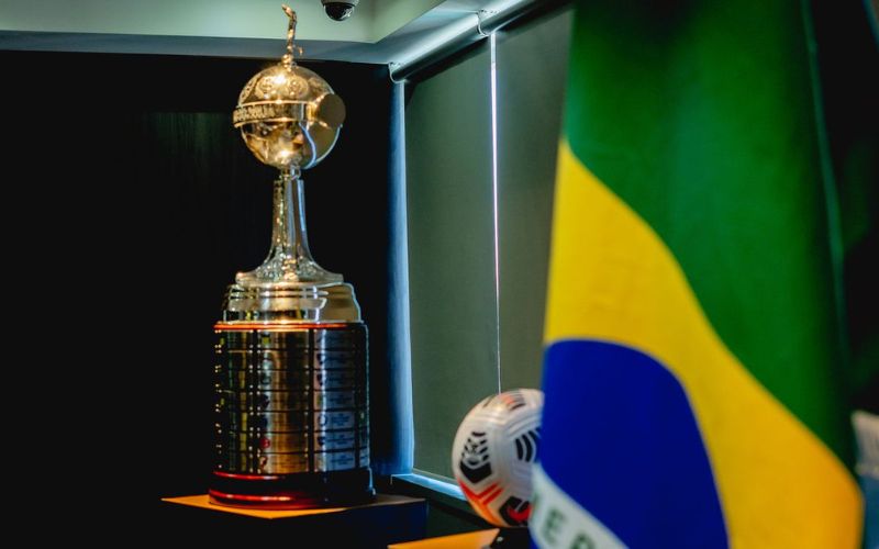 flamengo-e-palmeiras-disputam-
