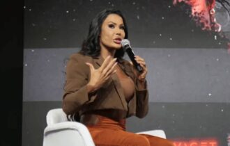 gracyanne-barbosa-detalha-assa