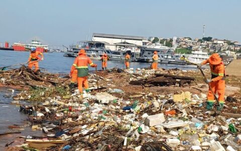 mais-de-350-toneladas-de-lixo-