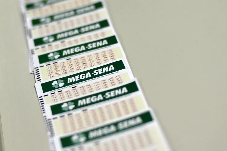 mega-sena-sorteia-bolada-de-r-