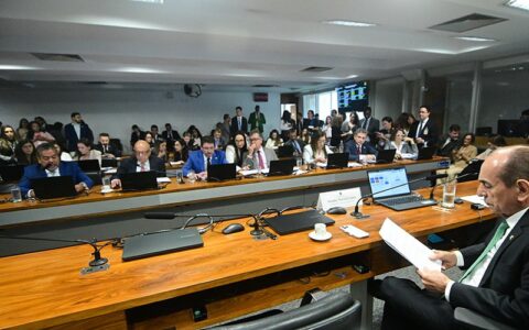 Sem consenso, exame de proficiência pode mudar a carreira de médico