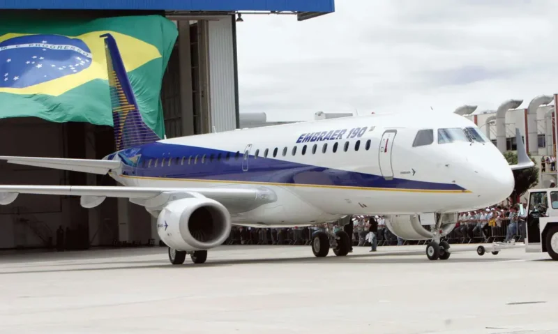 bndes-libera-r-1-bi-a-embraer-