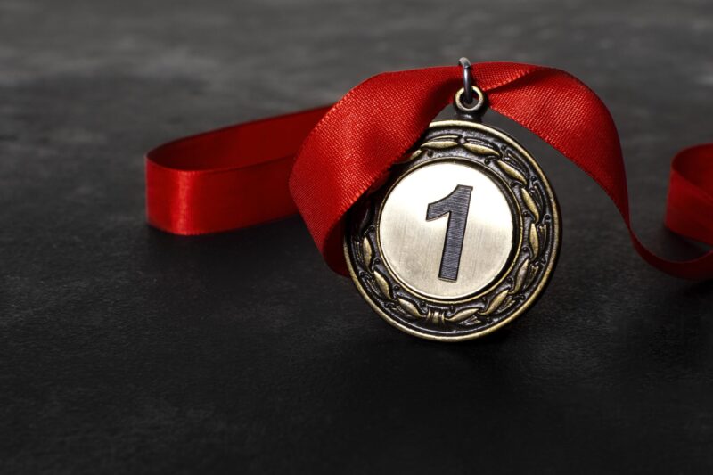 criacao-da-medalha-henrique-ar