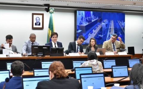 deputados-criticam-preco-das-p