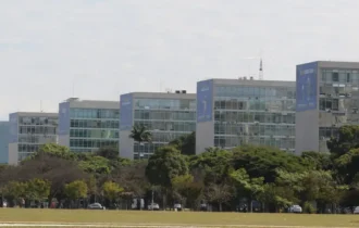 explosao-na-esplanada-tecnico-