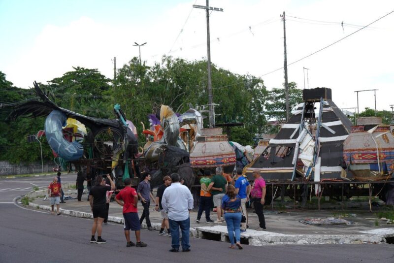 galpoes-do-carnaval-na-florest