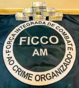 mais-de-r-11-milhao-apreendido
