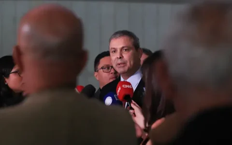 para-governistas-versao-aprova