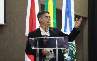 prefeito-de-manaus-contesta-mo
