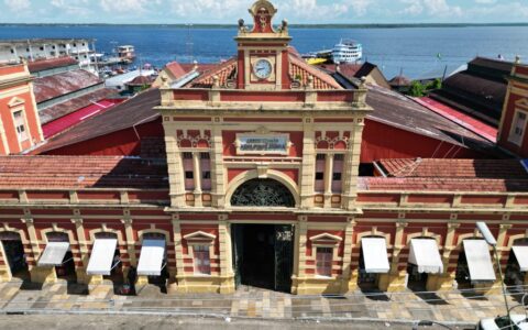 Campanha 'Dezembro Vermelho' começa no mercado Adolpho Lisboa nesta segunda-feira (01/12)