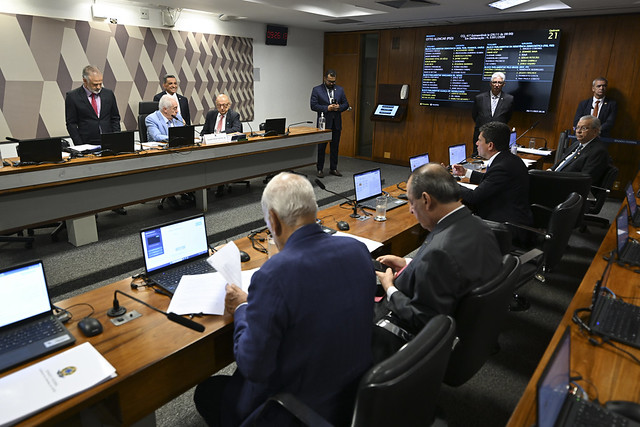 ccj-aprova-prisao-federal-para