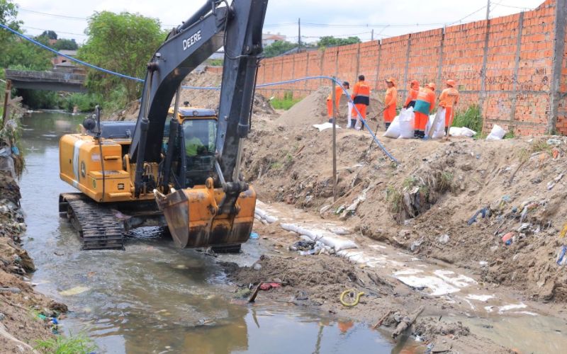 dragagem-e-realizada-no-bairro