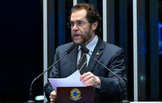 plinio-reage-a-lista-de-marina