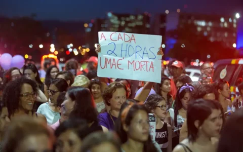 violencia-atinge-840-milhoes-d