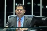 Davi Alcolumbre marca para terça-feira (6) votação do fim da escala 6x1 no Senado