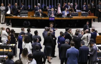 congresso-aprova-ldo-com-super