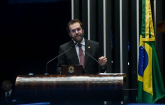 congresso-derruba-veto-de-lula