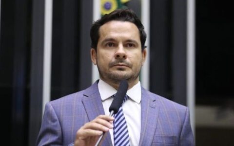 deputado-alberto-neto-mantem-p