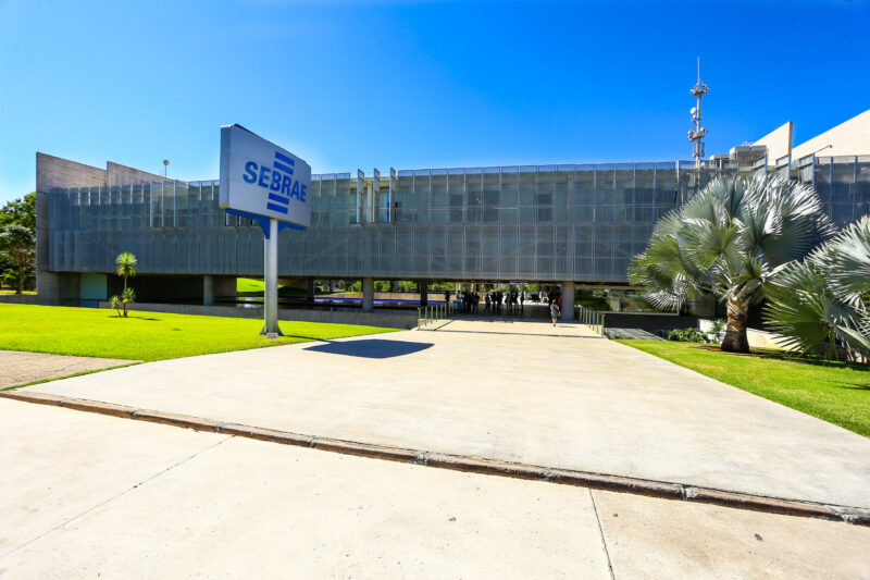 fenaj-realiza-40o-congresso-na