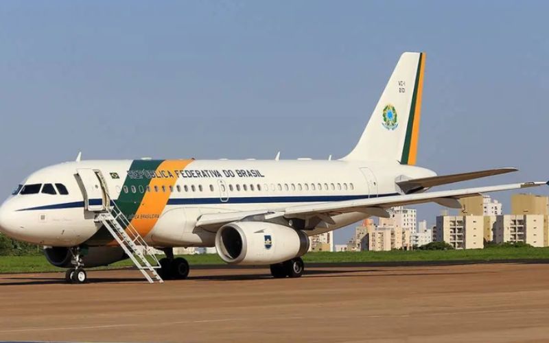 governo-avalia-trocar-aviao-pr