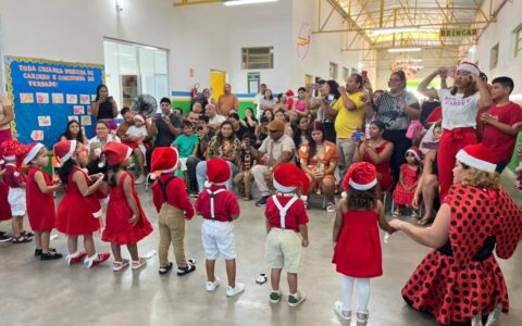 natal-e-celebrado-com-cantata-