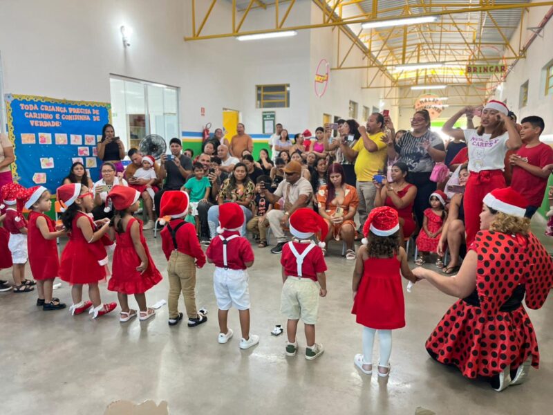 natal-e-celebrado-com-cantata-
