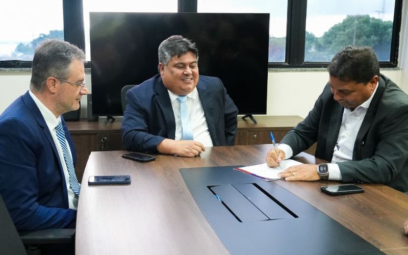 pedido-de-licenca-de-caio-andr